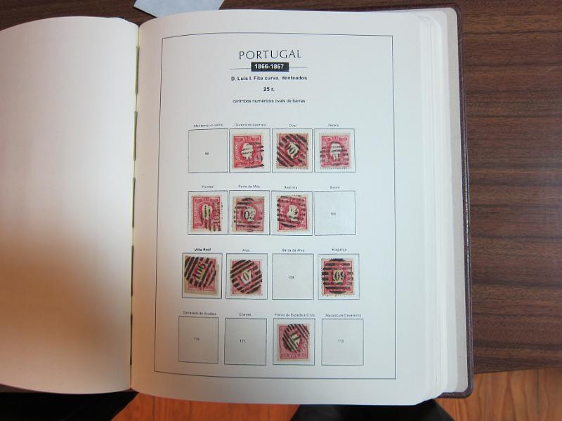0015 (121).jpg -     Lote:    15      Marcofilia      Lotes Especiais       Descrição:      Portugal.   Colecção especializada de marcas numéricas das 1.ª e 2.ª reformas em selos de 25 reis, desde D. Maria II até D. Luís I, de frente. Lote a ver.        Lote       Valor Base:     &euro; 1.500,00     Valor Venda:     &euro; 3.000,00     